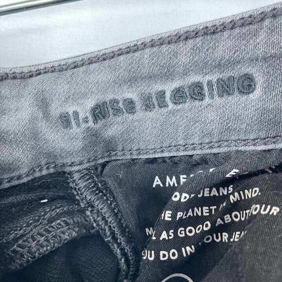 American Eagle Soft Grey Denim Hi-Rise Jegging 2 Stretch Distressed Grunge Goth - Picture 6 of 9